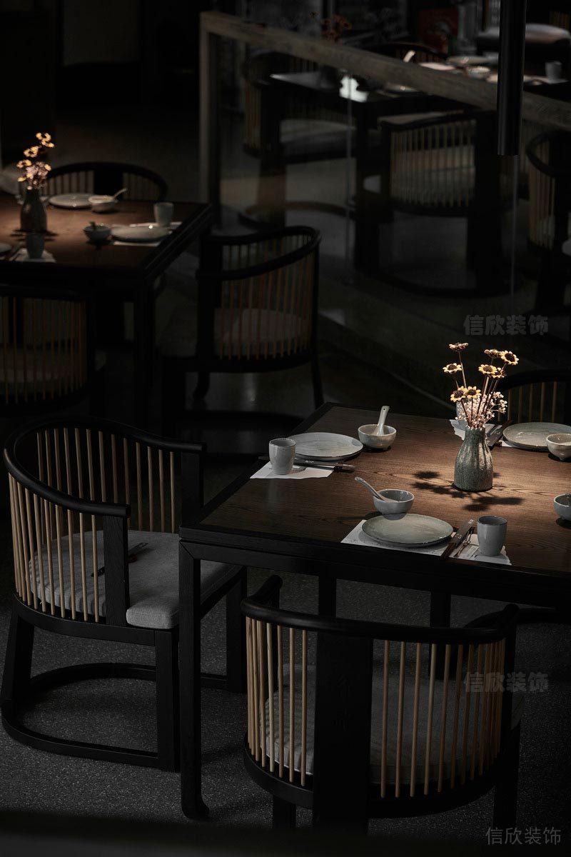 深圳西鄉(xiāng)餐飲裝修設(shè)計公司案例 用餐區(qū)