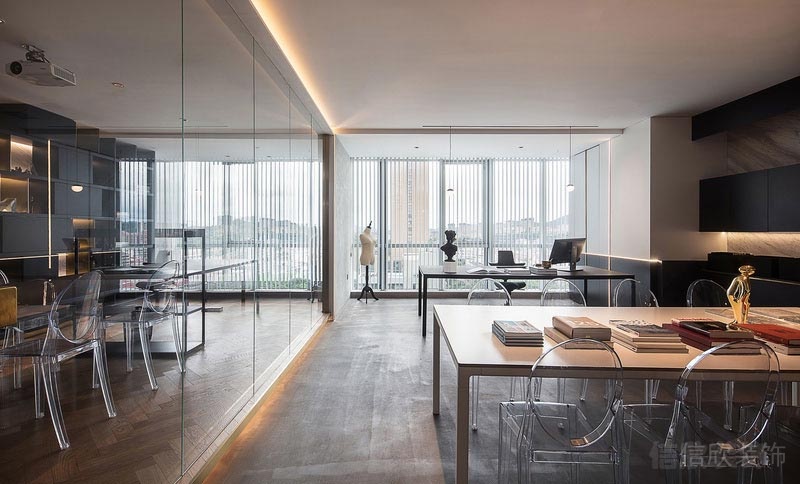 深圳南山現代工業風設計公司辦公室裝修燈光效果 深圳南山現代工業風設計公司辦公室裝修燈光效果