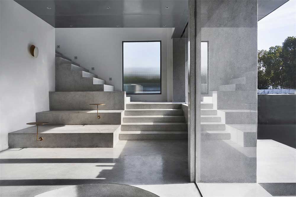 深圳福田區(qū)工業(yè)風(fēng)攝影工作辦公室設(shè)計裝修-階梯 深圳福田區(qū)工業(yè)風(fēng)攝影工作辦公室設(shè)計裝修-階梯