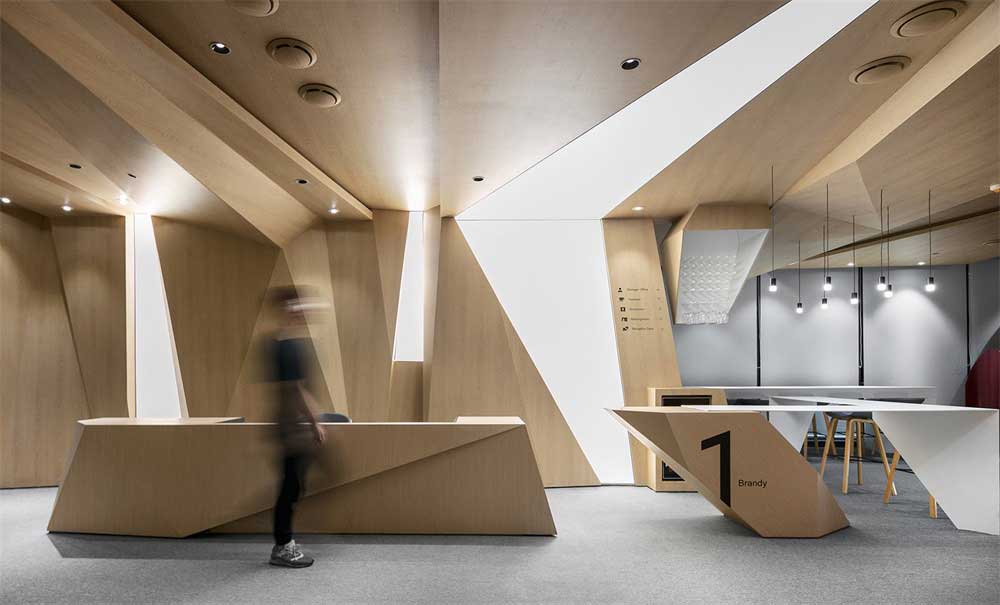 深圳市龍崗600平最美期待科技辦公室裝修前臺(tái) 深圳市龍崗600平最美期待科技辦公室裝修前臺(tái)