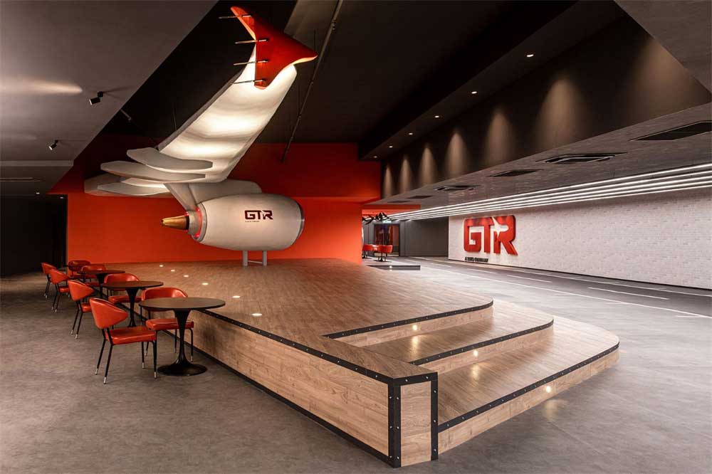 深圳南山區(qū)工業(yè)風格機場主題辦公室設(shè)計裝修-休息區(qū)