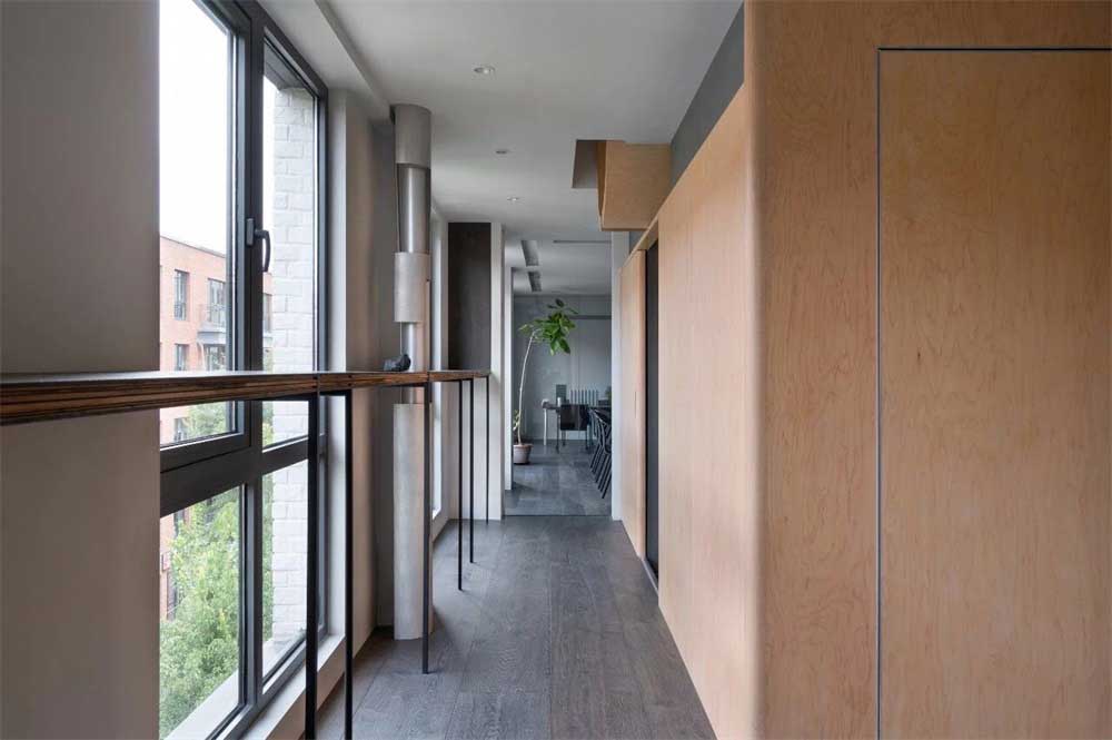 深圳市羅湖1600平原木風(fēng)辦公室裝修設(shè)計過道 深圳市羅湖1600平原木風(fēng)辦公室裝修設(shè)計過道