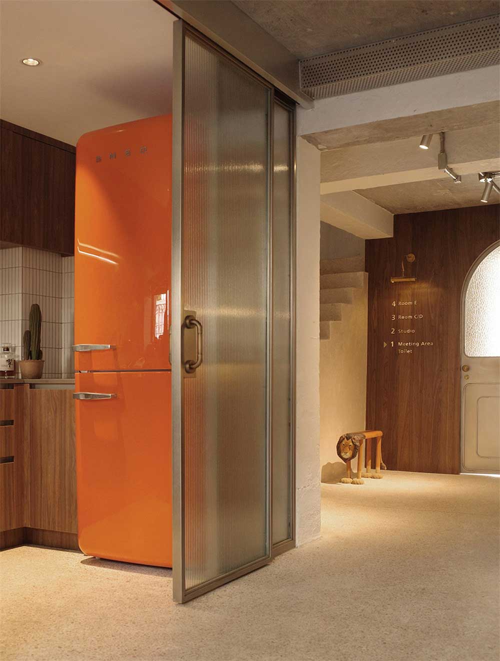 深圳南山區(qū)的古典風(fēng)味辦公工作室設(shè)計(jì)裝修——廚房 深圳南山區(qū)的古典風(fēng)味辦公工作室設(shè)計(jì)裝修——廚房