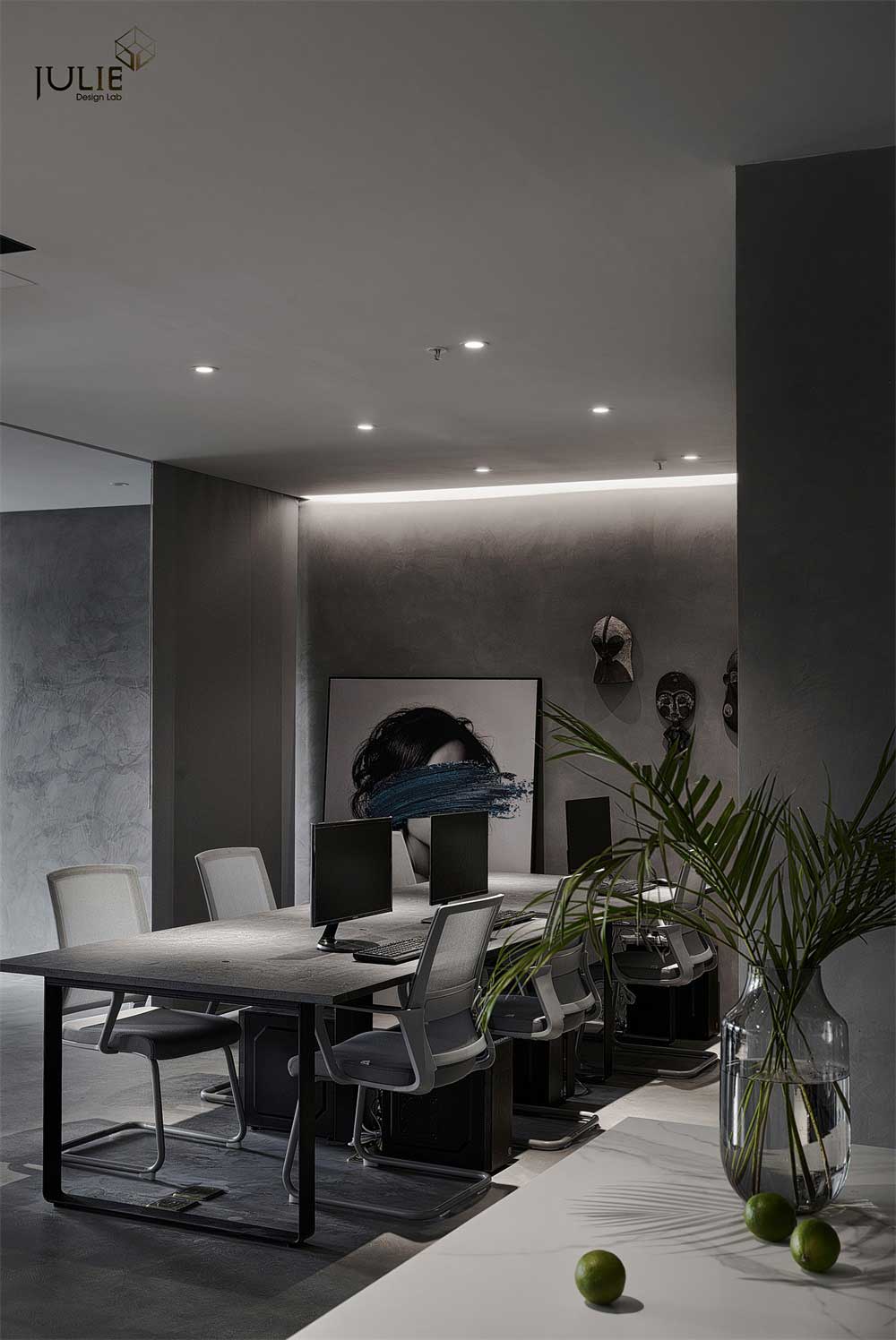 深圳光明現代風格暗色系辦公室設計裝修-辦公區