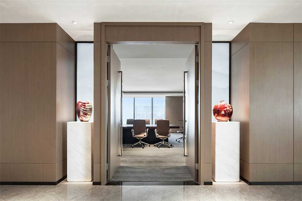 深圳市寶安1000平國中創投辦公室裝修會議室 深圳市寶安1000平國中創投辦公室裝修會議室