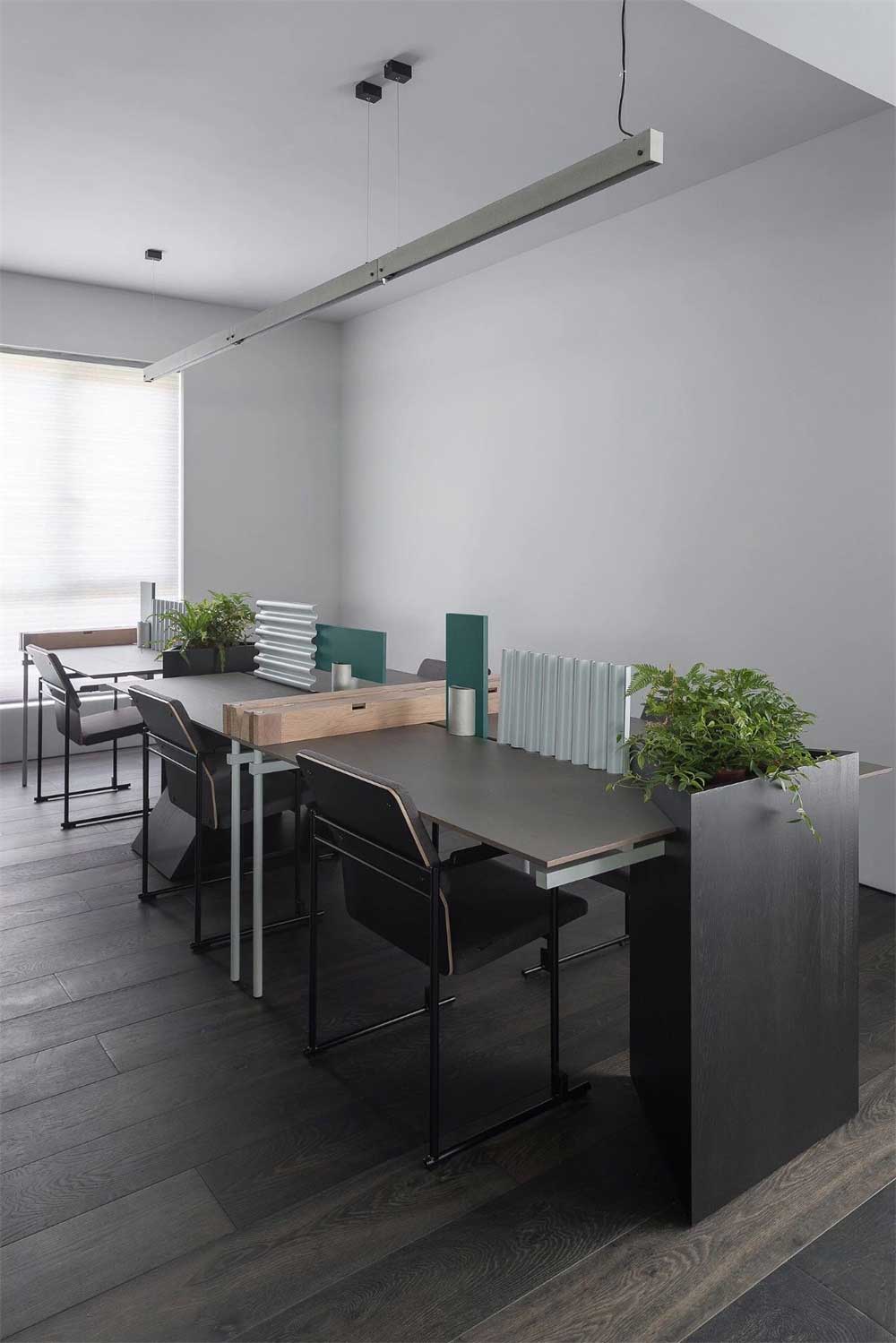 深圳市羅湖1600平原木風(fēng)辦公室裝修設(shè)計開放式辦公區(qū) 深圳市羅湖1600平原木風(fēng)辦公室裝修設(shè)計開放式辦公區(qū)