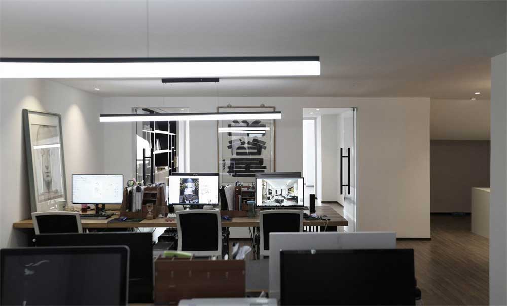 深圳龍華1000平新中式辦公室裝修辦公區 深圳龍華1000平新中式辦公室裝修辦公區