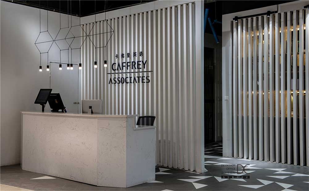 深圳市龍崗1000平英語(yǔ)培訓(xùn)中心裝修大廳