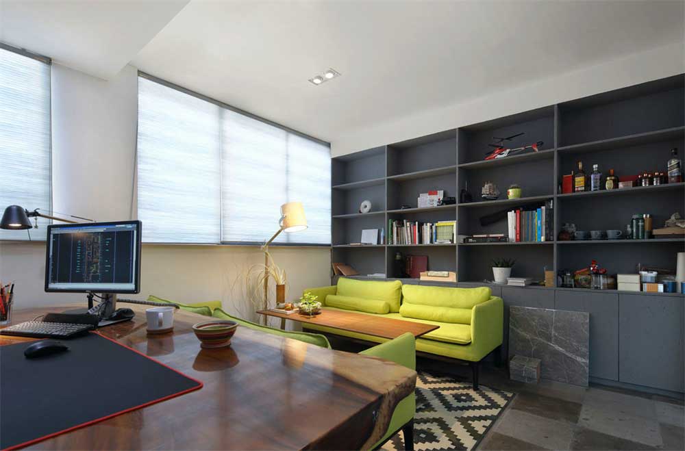 深圳南山香江金融中心工業(yè)風(fēng)辦公室裝修設(shè)計(jì)案例主管辦公室