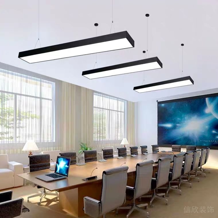 比較簡單的會(huì)議室效果圖案例設(shè)計(jì)