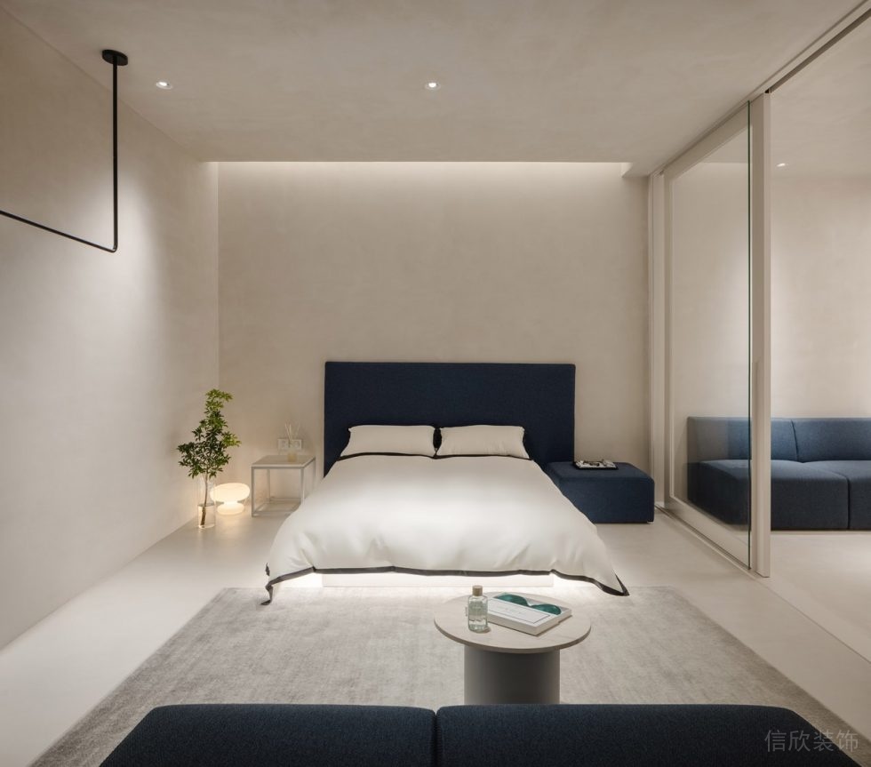 深圳市龍崗區(qū)中心城現(xiàn)代風(fēng)科技枕專賣店裝修展廳