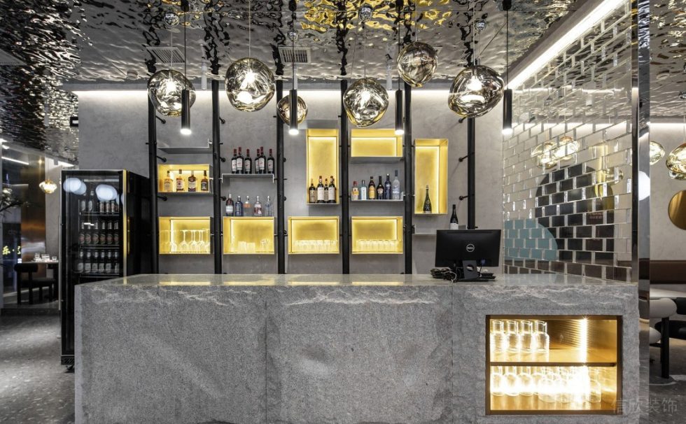 深圳福田天健時(shí)尚新天地輕奢風(fēng)格火鍋店裝修案例前臺(tái)