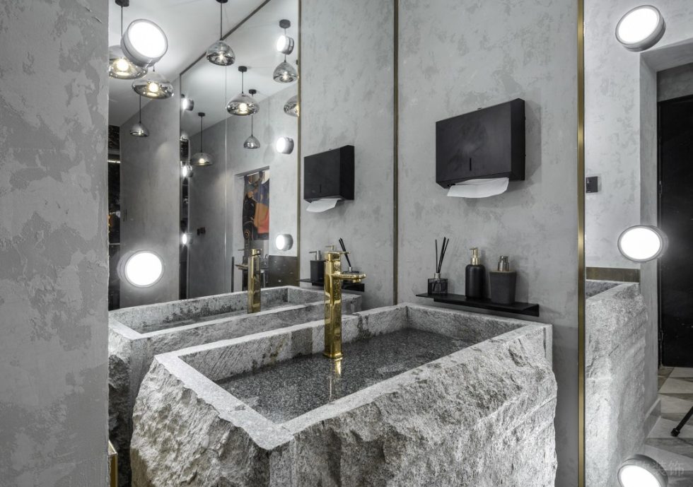 深圳福田天健時(shí)尚新天地輕奢風(fēng)格火鍋店裝修案例洗手臺(tái)