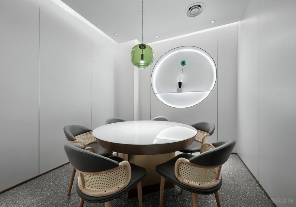 深圳南山海上世界現(xiàn)代風格火鍋餐廳裝修案例包房 深圳南山海上世界現(xiàn)代風格火鍋餐廳裝修案例包房