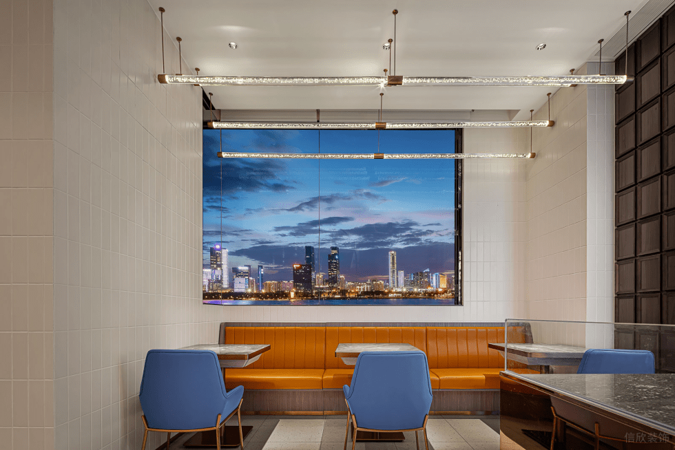 深圳寶安海府一號輕奢風(fēng)格港式茶餐廳裝修案例雙人用餐區(qū)