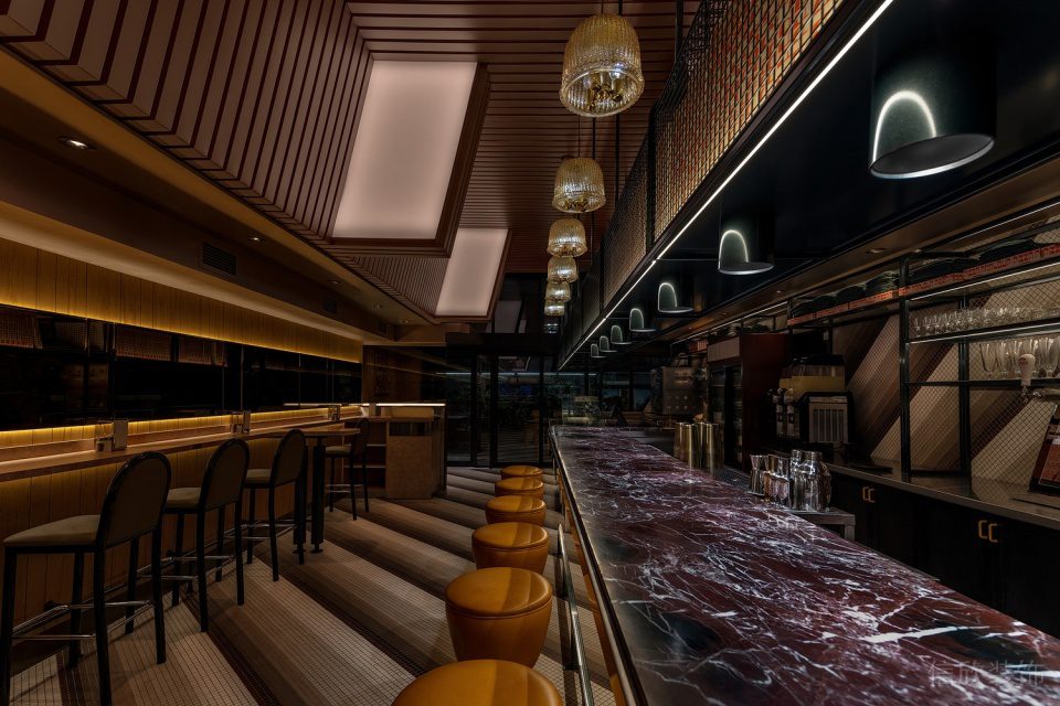 深圳龍華蘋果園美式工業風披薩店裝修案例玻璃裝飾吊燈 深圳龍華蘋果園美式工業風披薩店裝修案例玻璃裝飾吊燈