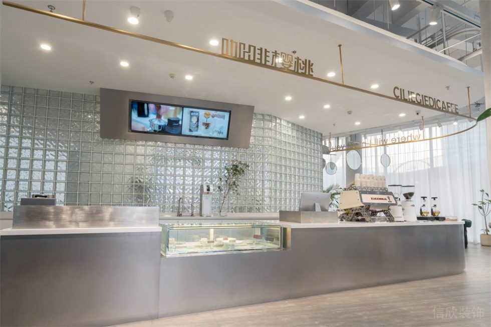 深圳南山繽紛商業中心白色極簡自然風咖啡廳裝修案例多功能服務臺 深圳南山繽紛商業中心白色極簡自然風咖啡廳裝修案例多功能服務臺