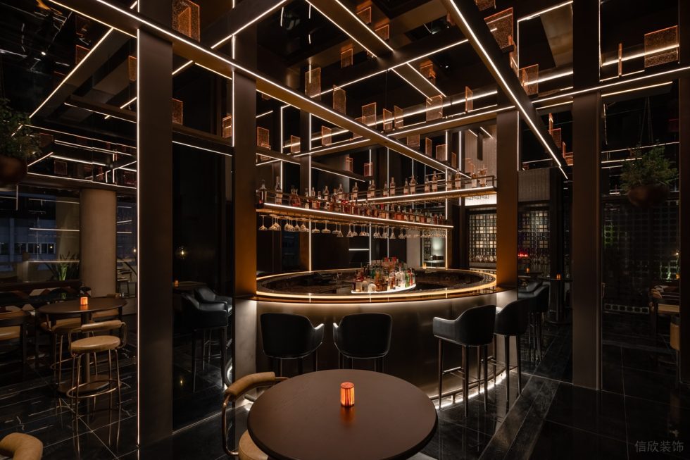 深圳南山怡海廣場輕奢風格酒吧裝修案例用餐大廳吧臺休閑區 深圳南山怡海廣場輕奢風格酒吧裝修案例用餐大廳吧臺休閑區