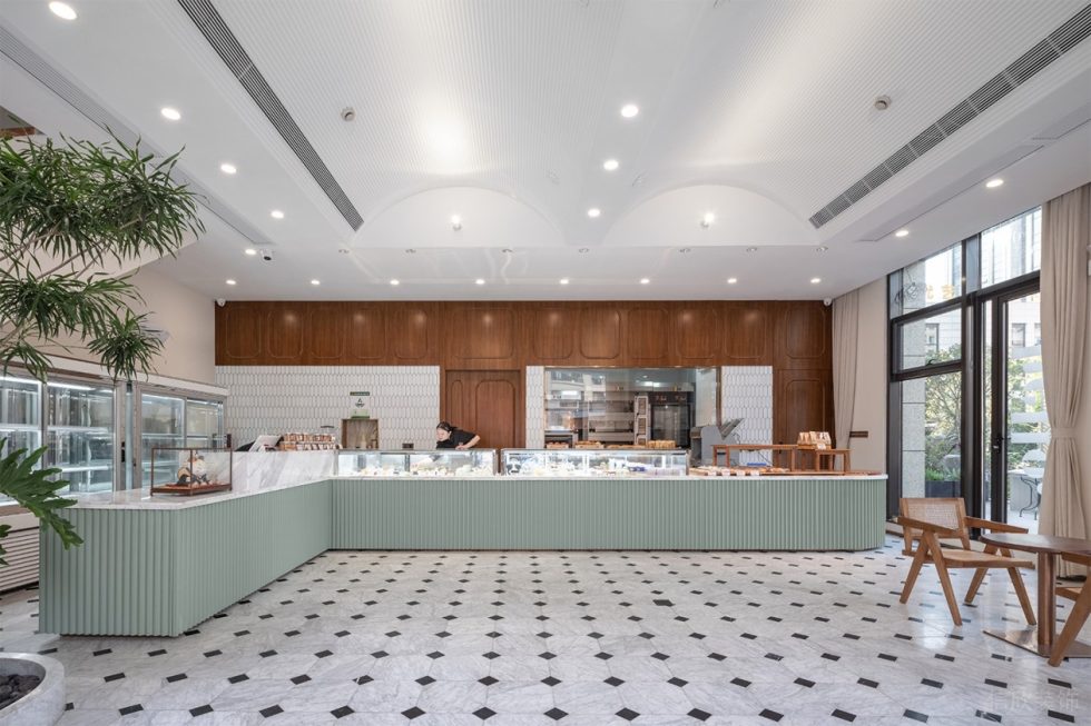 深圳市寶安區(qū)石巖原木風(fēng)甜品店裝修設(shè)計 蕾拉甜品大廳二