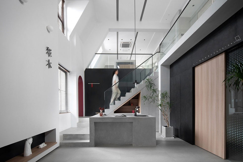 灰色的辦公空間水吧臺旁邊樓梯 灰色的辦公空間水吧臺旁邊樓梯