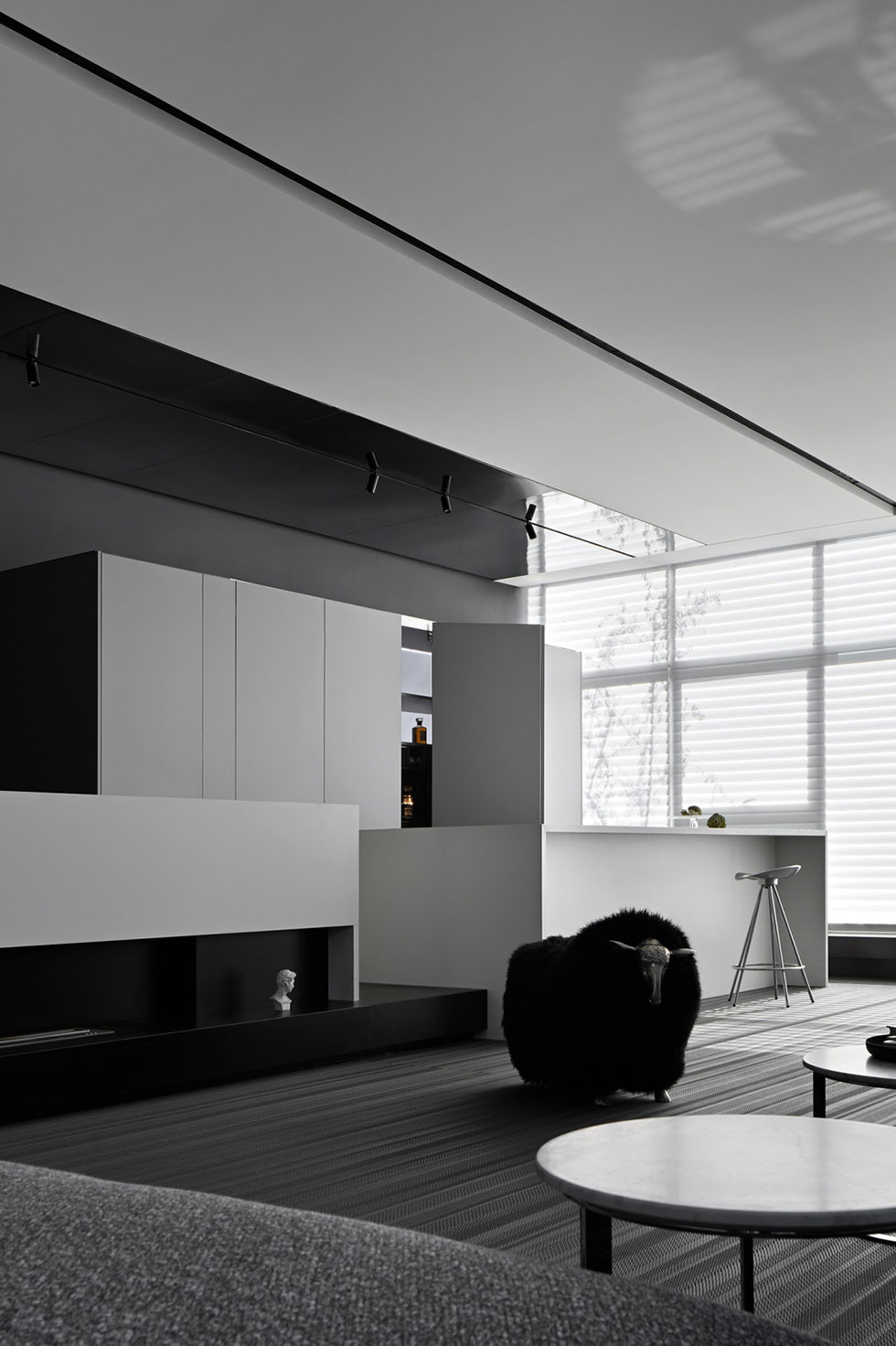 大沖商務(wù)中心科技園辦公室白色吧臺(tái)