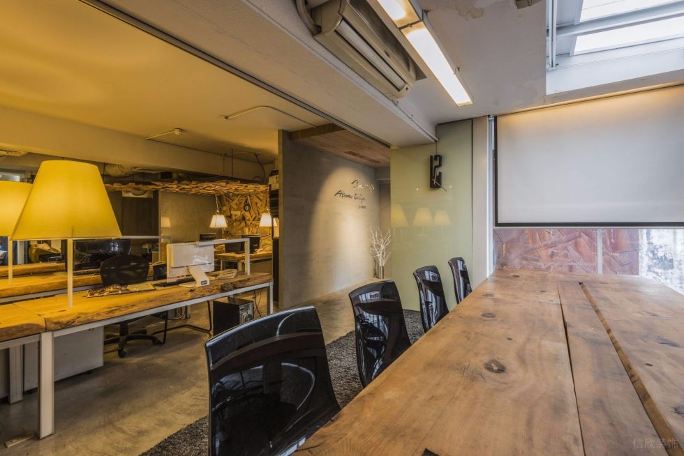 深圳龍崗凱騰大廈500平方米暖色調工業風辦公室裝修案例開放式會議區 深圳龍崗凱騰大廈500平方米暖色調工業風辦公室裝修案例開放式會議區