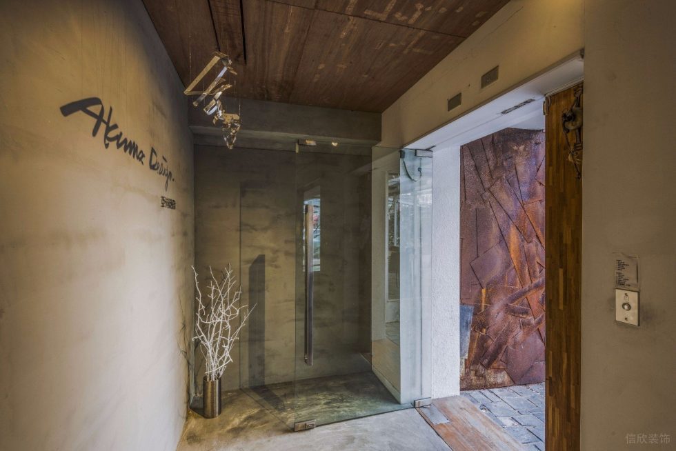 深圳龍崗凱騰大廈500平方米暖色調工業風辦公室裝修案例玄關 深圳龍崗凱騰大廈500平方米暖色調工業風辦公室裝修案例玄關