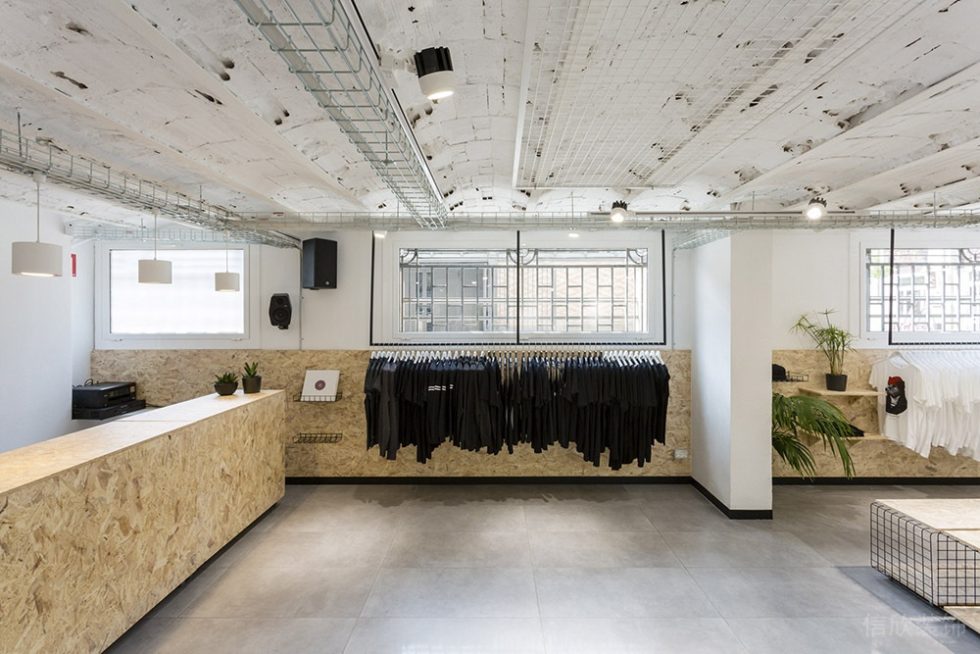 深圳市寶安區石巖巴塞羅那clap Studio的suara服裝店裝修設計效果圖 深圳市寶安區石巖巴塞羅那clap Studio的suara服裝店裝修設計效果圖