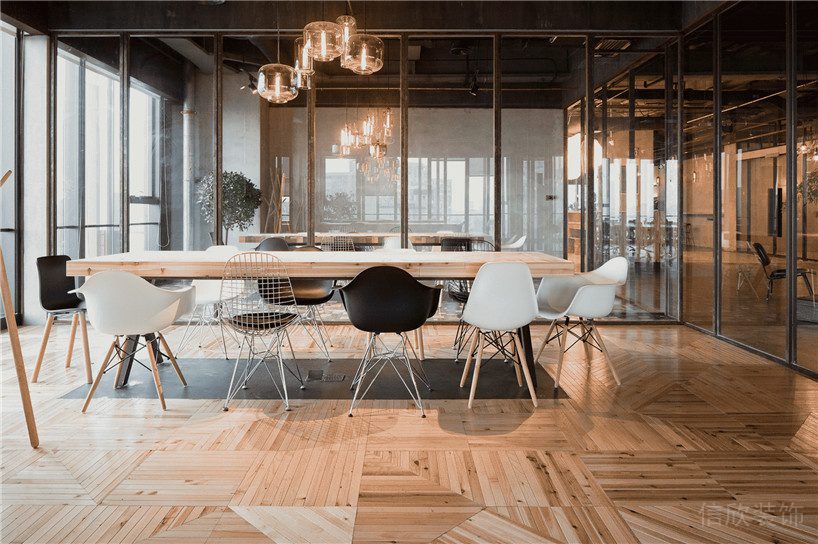 深圳龍崗正中時代廣場3500平方米暗色調工業風辦公室裝修案例會議室 深圳龍崗正中時代廣場3500平方米暗色調工業風辦公室裝修案例會議室