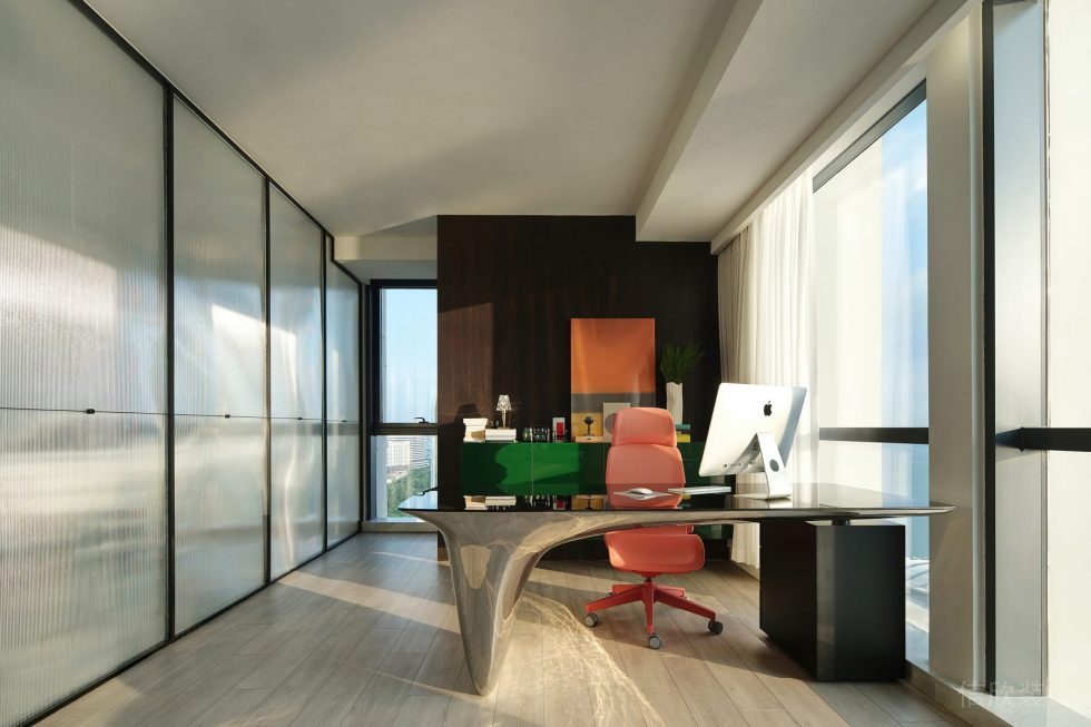 京基濱河時(shí)代大廈現(xiàn)代簡(jiǎn)約風(fēng)辦公室裝修案例 設(shè)計(jì)總監(jiān)室 (2)