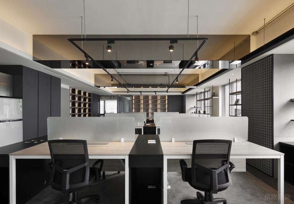 深圳龍崗福民達(dá)科創(chuàng)中心黑白灰極簡(jiǎn)風(fēng)設(shè)計(jì)理念辦公室裝修案例辦公區(qū) 深圳龍崗福民達(dá)科創(chuàng)中心黑白灰極簡(jiǎn)風(fēng)設(shè)計(jì)理念辦公室裝修案例辦公區(qū)