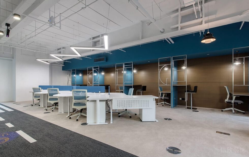 深圳龍崗山海商業廣場工業現代風設計特色辦公室裝修案例業務部門辦公區