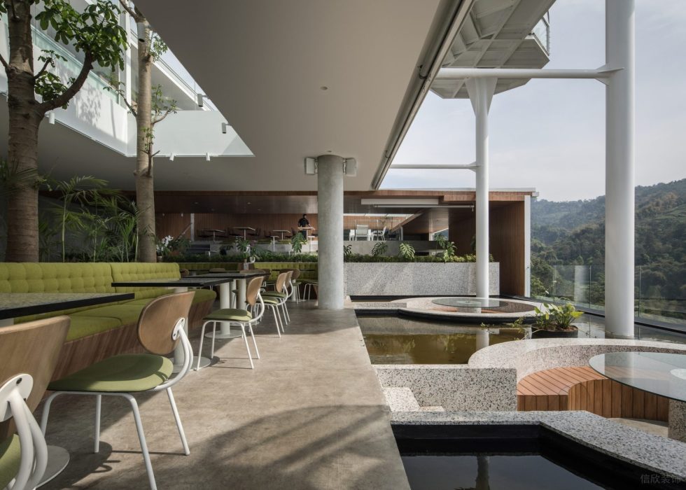 深圳南山生態(tài)多功能餐廳通透開放區(qū)域裝修設(shè)計(jì)