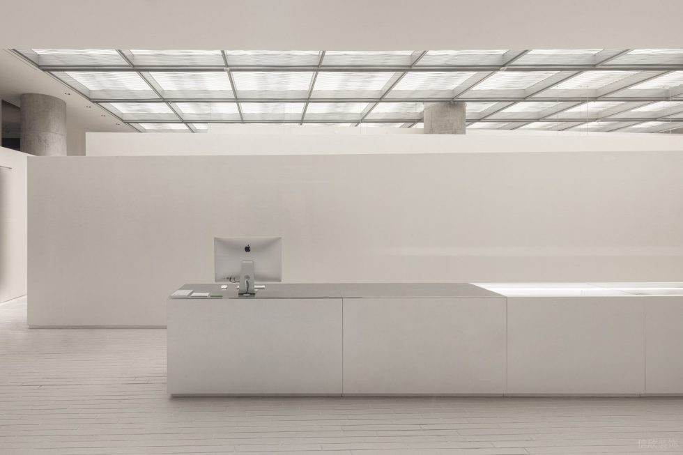 深圳市寶安區(qū)新安snd概念店裝修設(shè)計 前臺