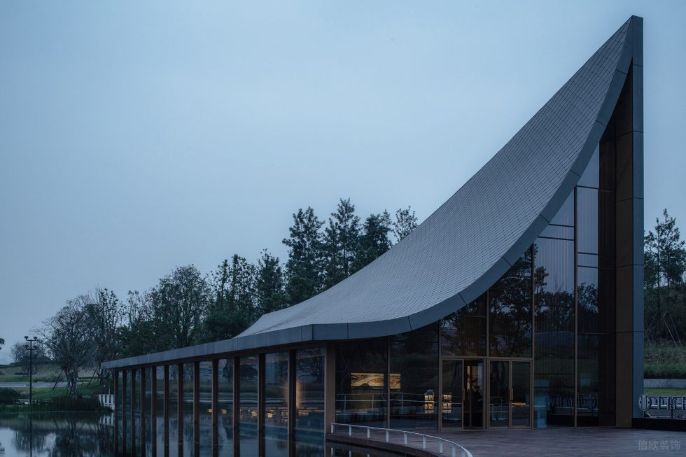 深圳市福田區(qū)新洲中式風(fēng)書店裝修設(shè)計(jì)實(shí)景效果圖-戶外船型頂 深圳市福田區(qū)新洲中式風(fēng)書店裝修設(shè)計(jì)實(shí)景效果圖-戶外船型頂