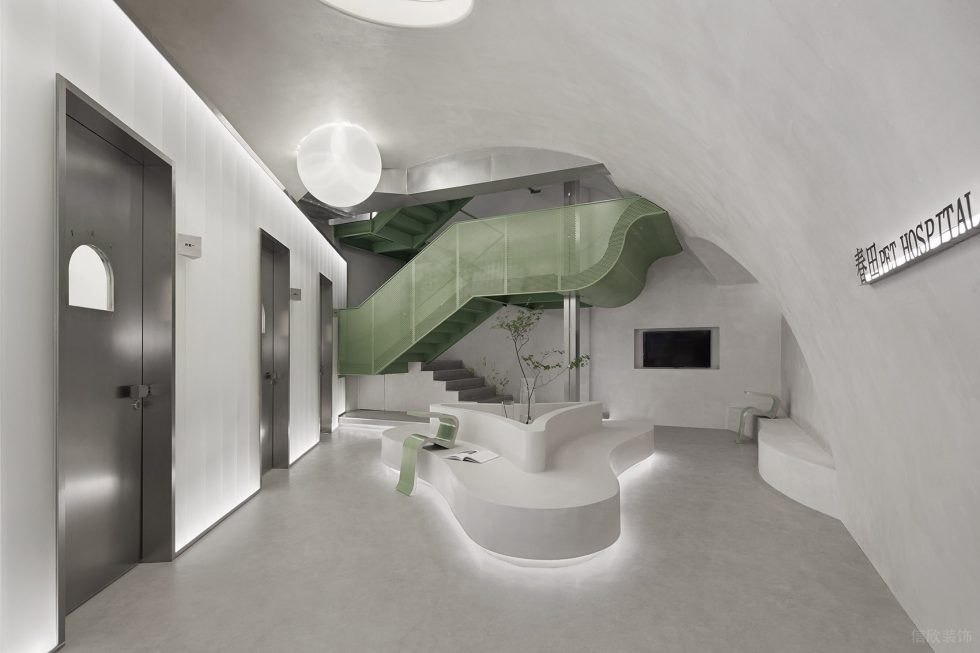 深圳市龍崗區(qū)龍崗中心城春田寵物醫(yī)院裝修設(shè)計(jì)-白灰半圓弧頂面大廳 深圳市龍崗區(qū)龍崗中心城春田寵物醫(yī)院裝修設(shè)計(jì)-白灰半圓弧頂面大廳