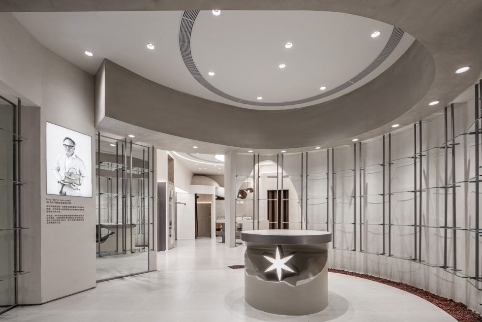 深圳市龍華區(qū)觀(guān)瀾服裝買(mǎi)手店裝修設(shè)計(jì) 大廳