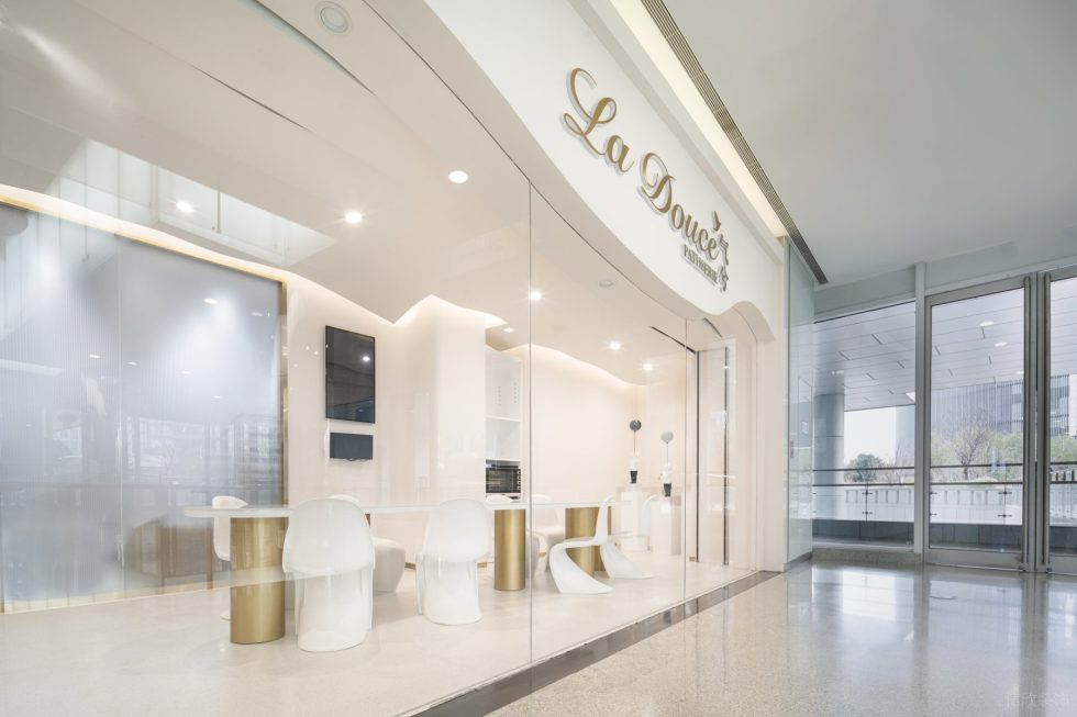 深圳市南山區(qū)科技園現(xiàn)代風(fēng)烘培體驗店裝修設(shè)計效果圖-入口