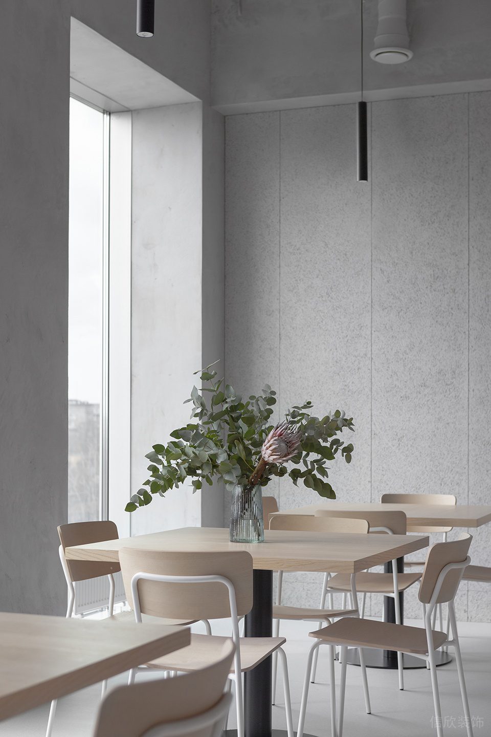 深圳市南山區(qū)訊美科技廣場(chǎng)現(xiàn)代工業(yè)風(fēng)辦公室裝修設(shè)計(jì)方案 會(huì)議區(qū)