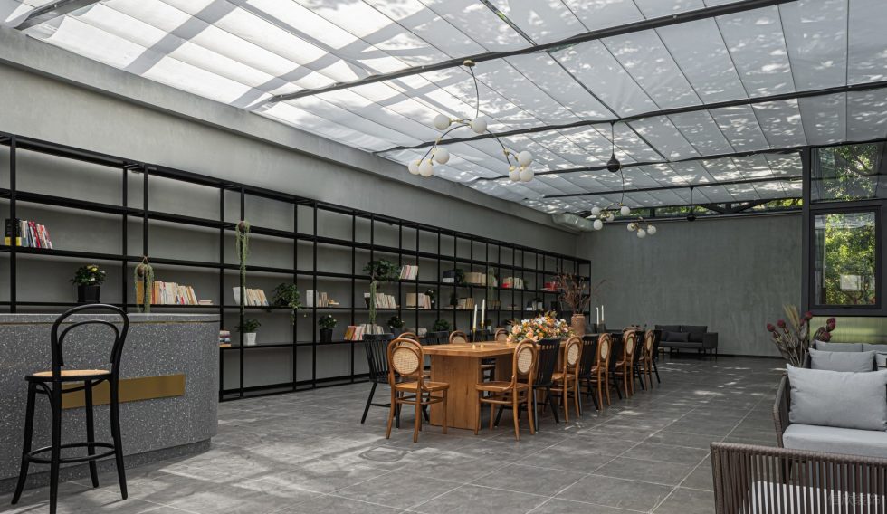 工業(yè)極簡風酒廳陽光天棚裝修設(shè)計效果圖