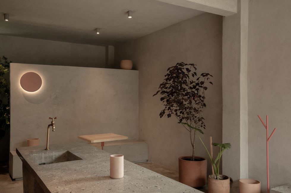 極簡(jiǎn)大地質(zhì)感西餐廳清閑角落裝修設(shè)計(jì)