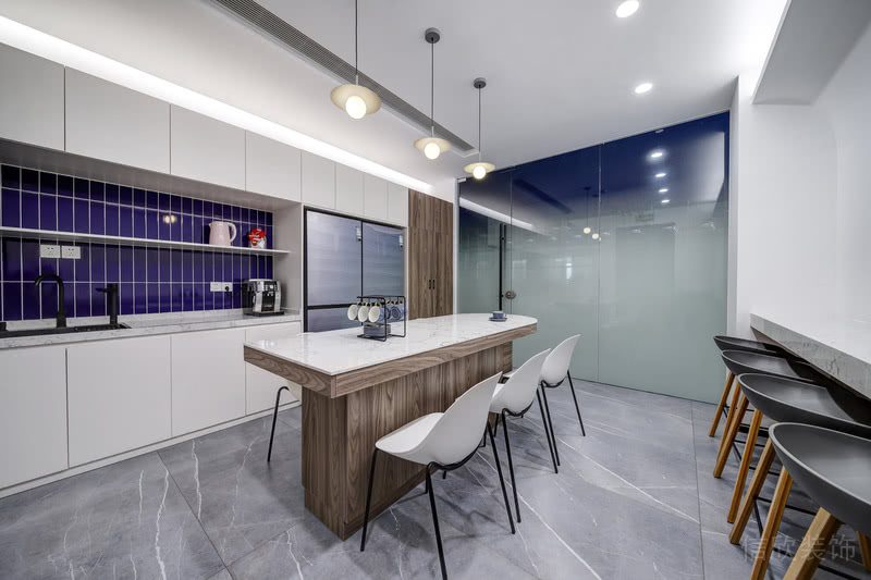 南山區(qū)科技園香港中文大學(xué)深圳產(chǎn)學(xué)白色主調(diào)公司裝修設(shè)計方案 茶水間