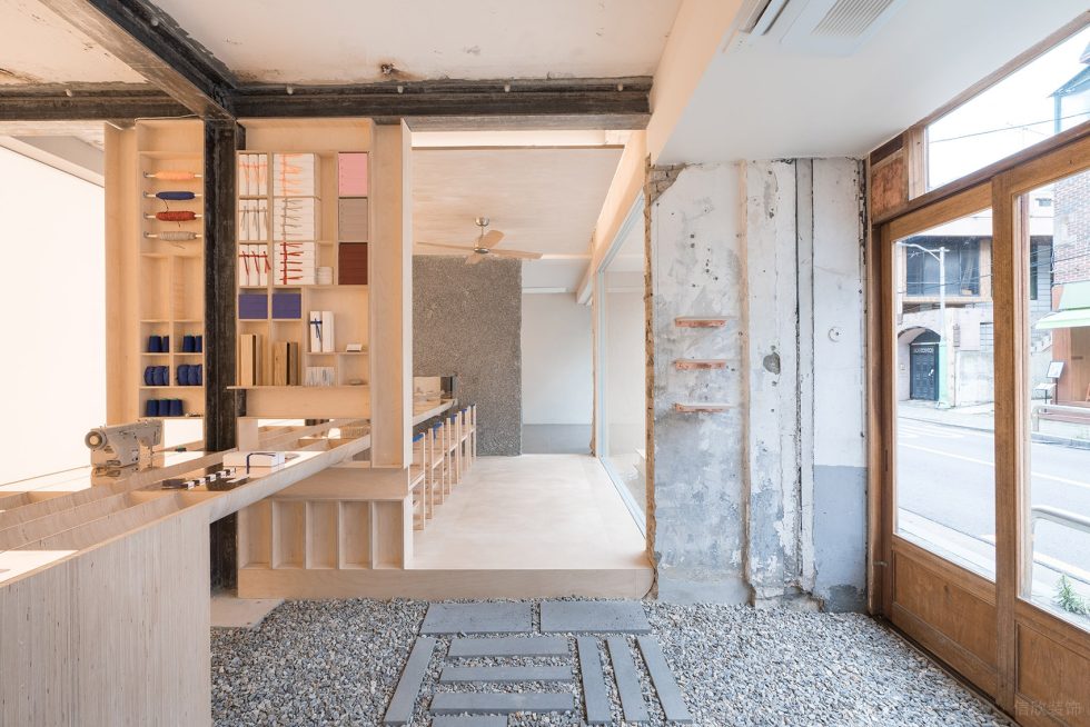 工業(yè)禪意風(fēng)咖啡店極簡通風(fēng)通道裝修設(shè)計(jì)