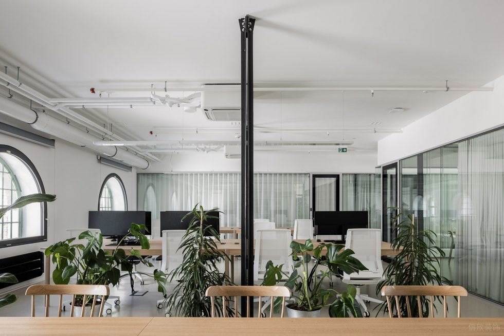 白色簡約自然風(fēng)辦公室裝修設(shè)計白色系辦公區(qū) 白色簡約自然風(fēng)辦公室裝修設(shè)計白色系辦公區(qū)