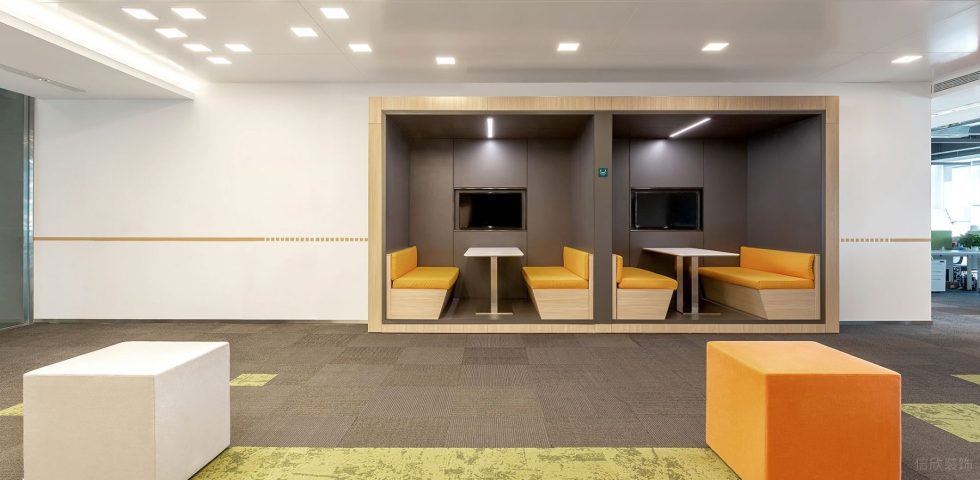 淡色現(xiàn)代風辦公室裝修設計灰色調卡座洽談區(qū)