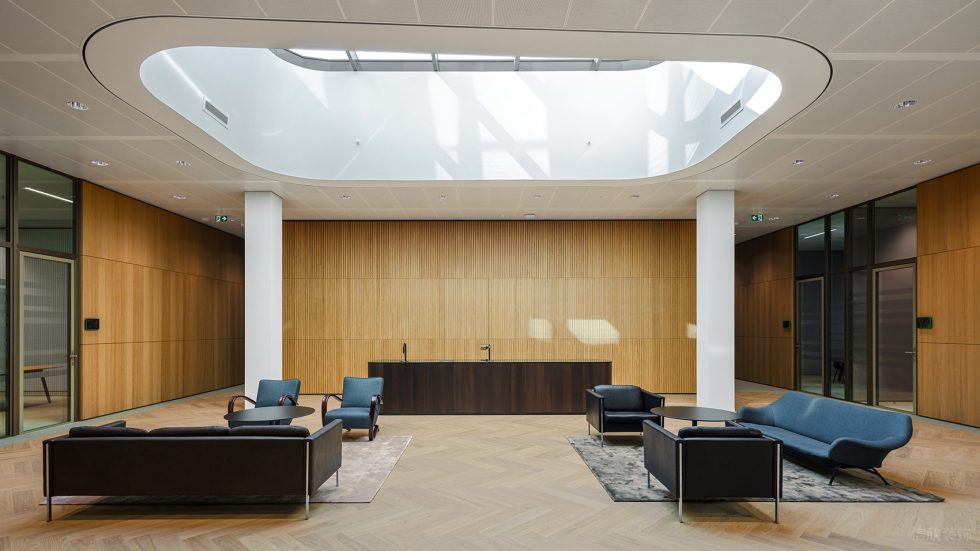 深暖色現(xiàn)代簡約風(fēng)辦公室裝修設(shè)計暖木色前廳 深暖色現(xiàn)代簡約風(fēng)辦公室裝修設(shè)計暖木色前廳