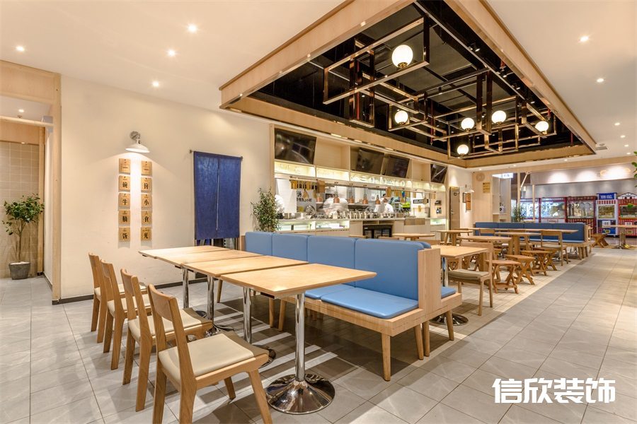 深圳羅湖筍干牛腩飯快餐店八人桌藍(lán)色卡座裝修設(shè)計(jì)