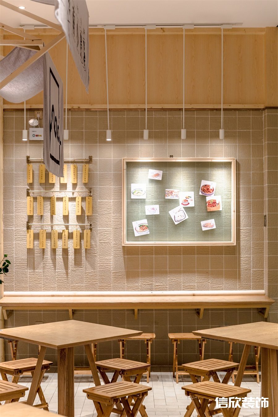 深圳羅湖筍干牛腩飯快餐店靠墻餐桌裝修設(shè)計(jì)