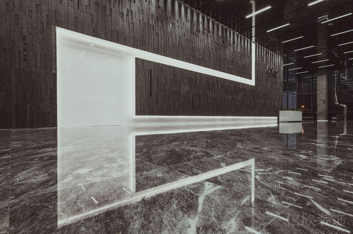 電梯入門處木飾面大廳不規(guī)則設(shè)計圖