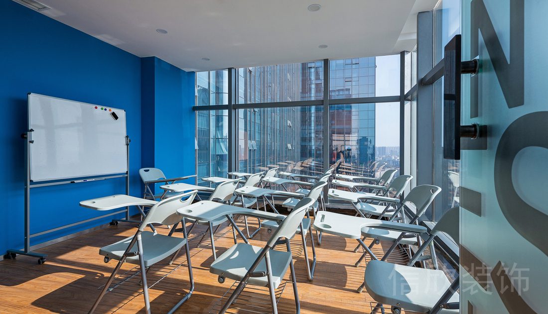 深圳市羅湖區(qū)筍崗工作室KB兒童培訓(xùn)興趣班多人課堂白班簡(jiǎn)約裝修設(shè)計(jì)